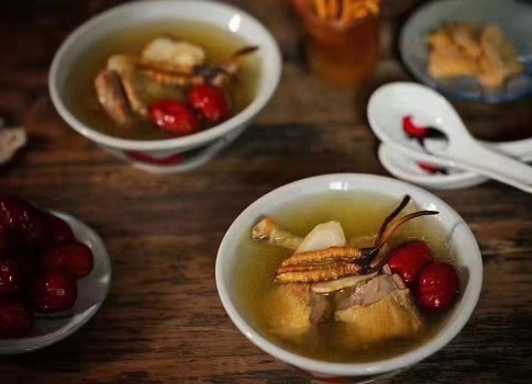 冬蟲(chóng)夏草有很多食用方法，你知道哪種比較有效嗎