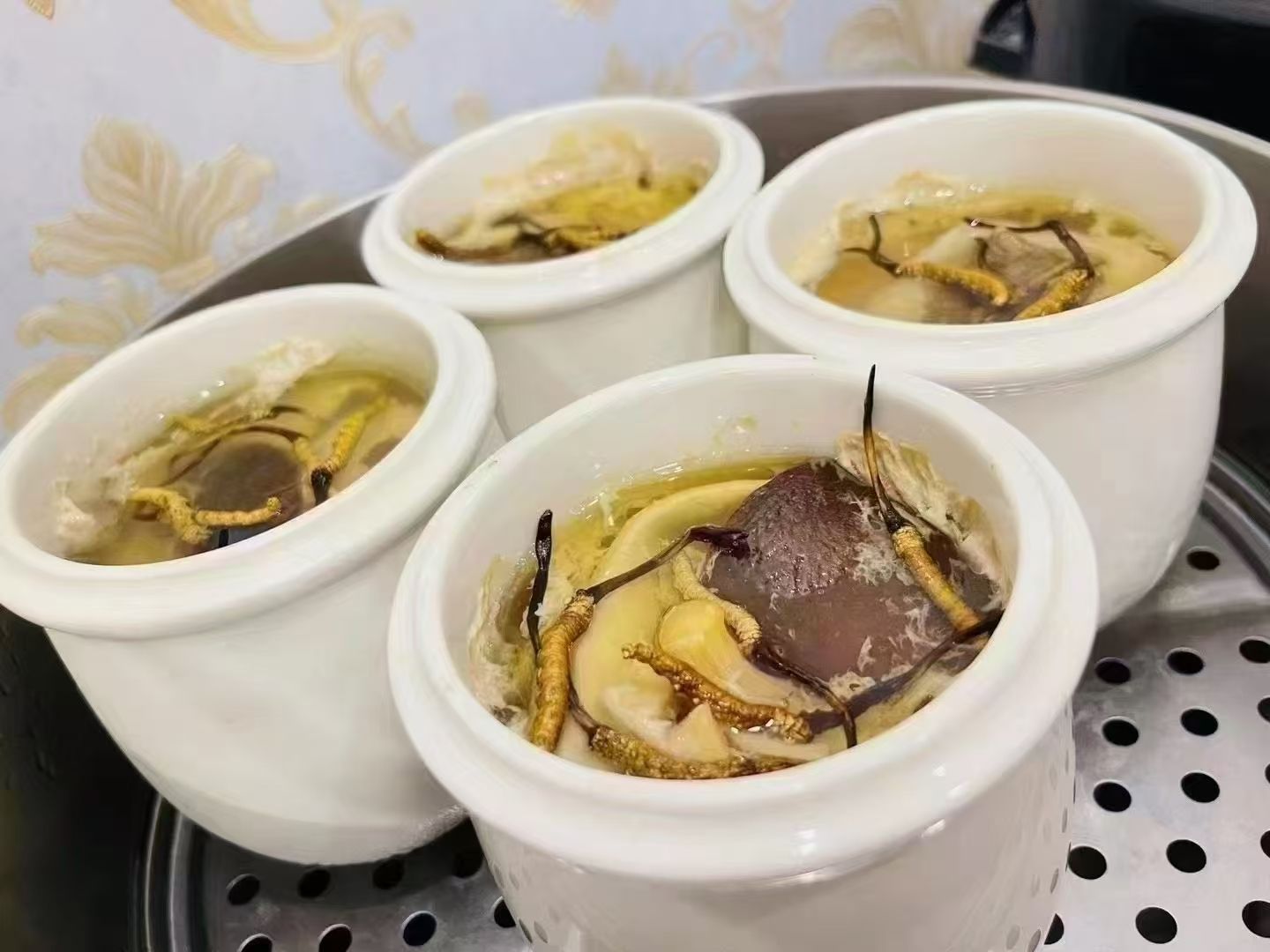 冬蟲夏草燉什么最好？5種黃金搭配讓滋補(bǔ)效果翻倍