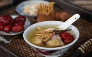 冬蟲(chóng)夏草燉鮮筍：鮮香滋補(bǔ)的養(yǎng)生佳肴